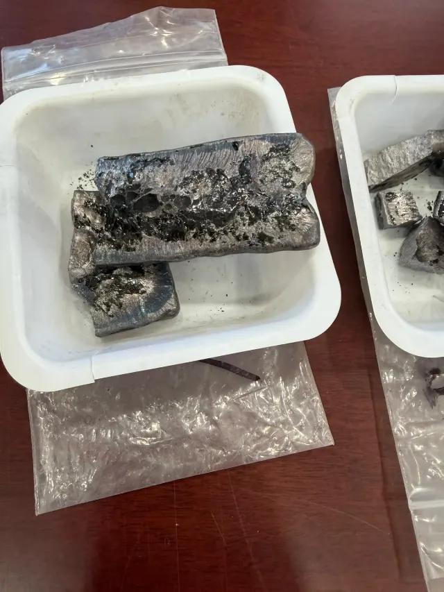 Metal ingot samples